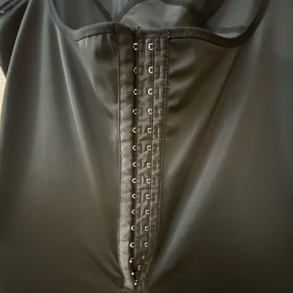 Post Surgery Compression Garment - image 2